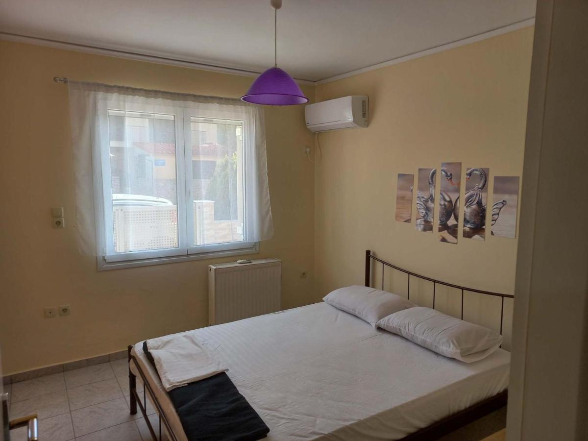 Treasure Star B&B Salamina Esterno foto