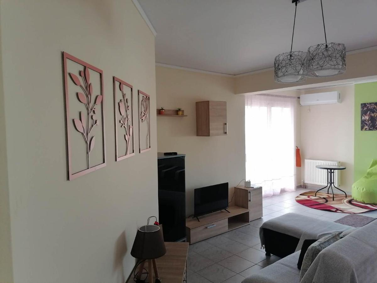 Treasure Star B&B Salamina Esterno foto